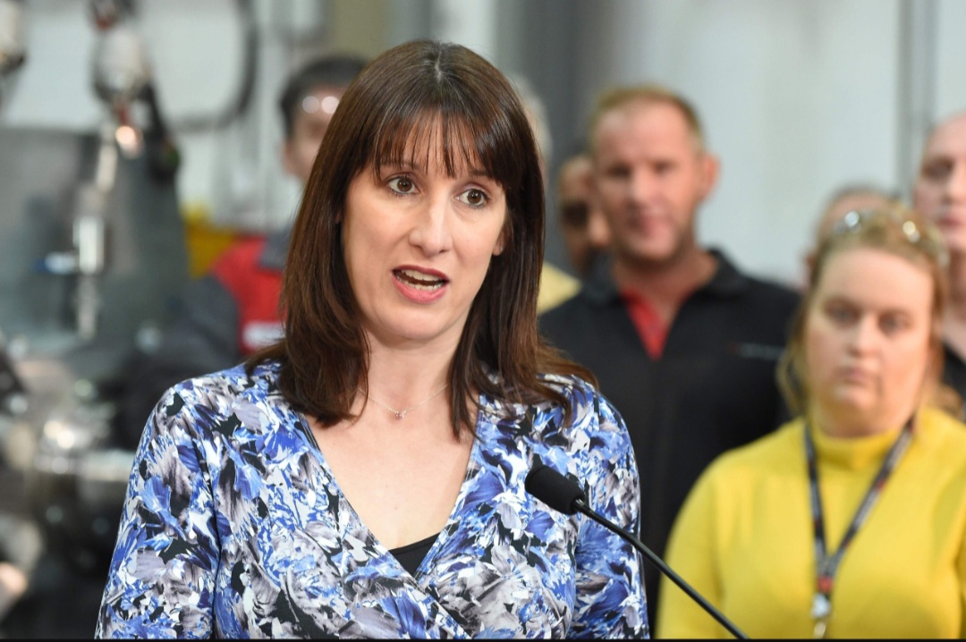 Rachel Reeves’ Economic Disaster: Is She Leading the UK to Bankruptcy ...